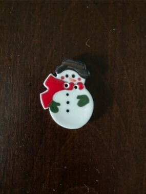 Mill Hill Ceramic Snowman button